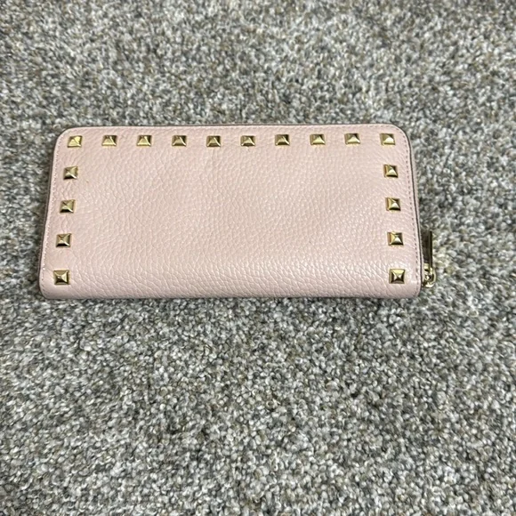 Michael Kors’s wallet - Picture 2 of 3